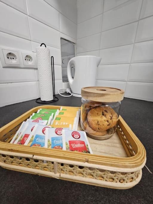 Affordable Suite In Vienna'S Hotpoint Экстерьер фото
