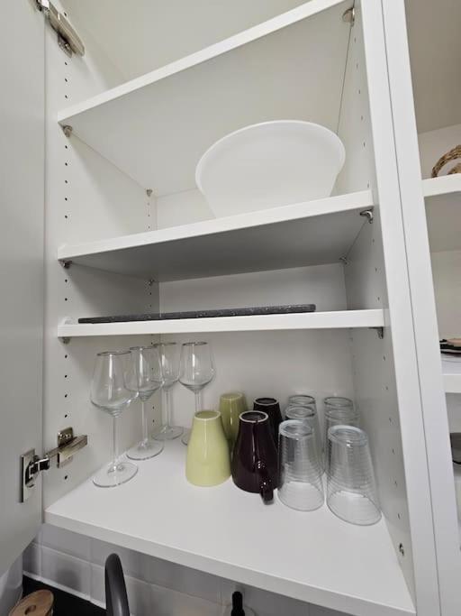 Affordable Suite In Vienna'S Hotpoint Экстерьер фото